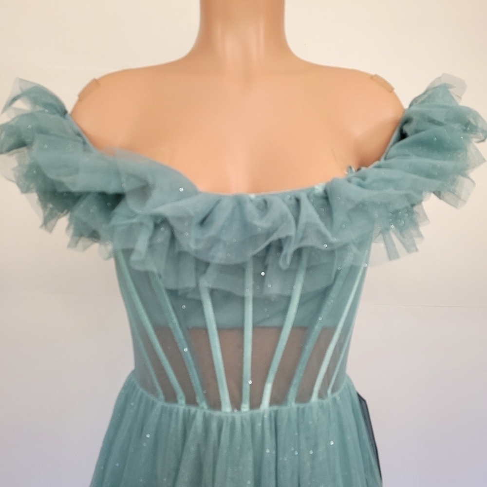 Say Yes to the Prom Glitter Tulle Off The Shoulder Gown Size 13 - Picture 5 of 13